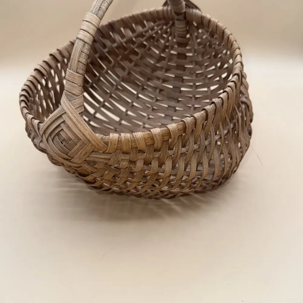 Vintage wicker Buttocks farmhouse Basket with Handle Country Natural Brown